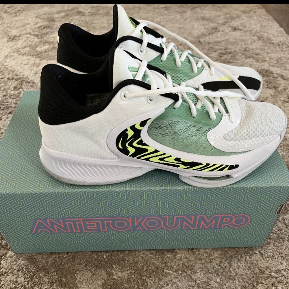 Nike Zoom freak 4